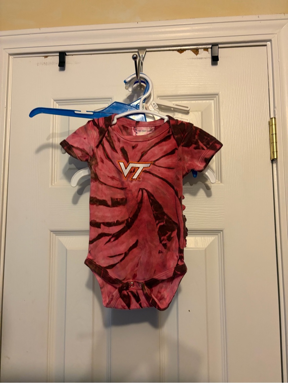 VT Tie-Dye Baby👶🏻Girl👧🏻One-Piece Bodysuit Sz 6M